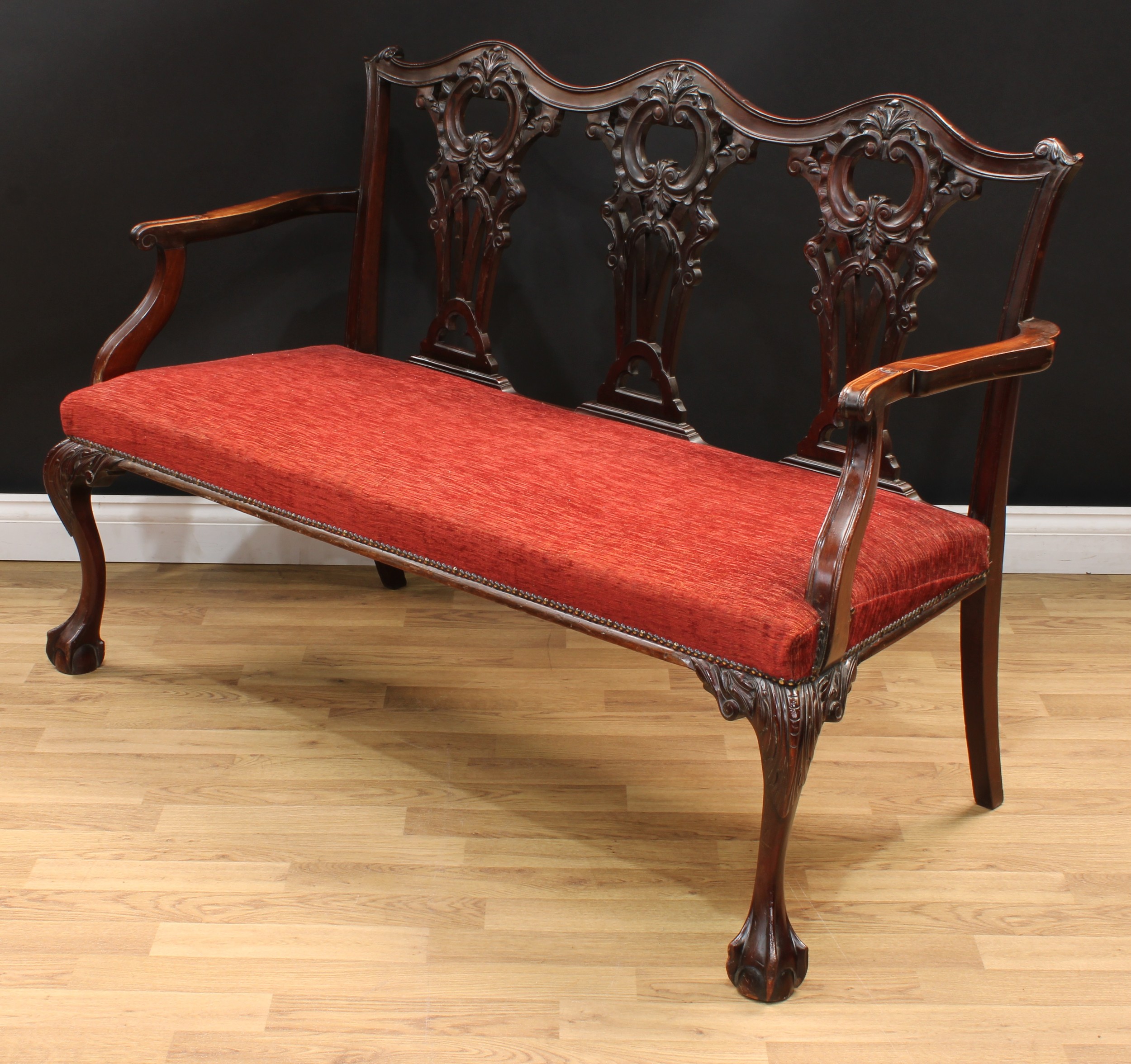 A Chippendale Revival triple chair back sofa, shaped cresting rail, shaped and pierced splats carved - Image 3 of 4