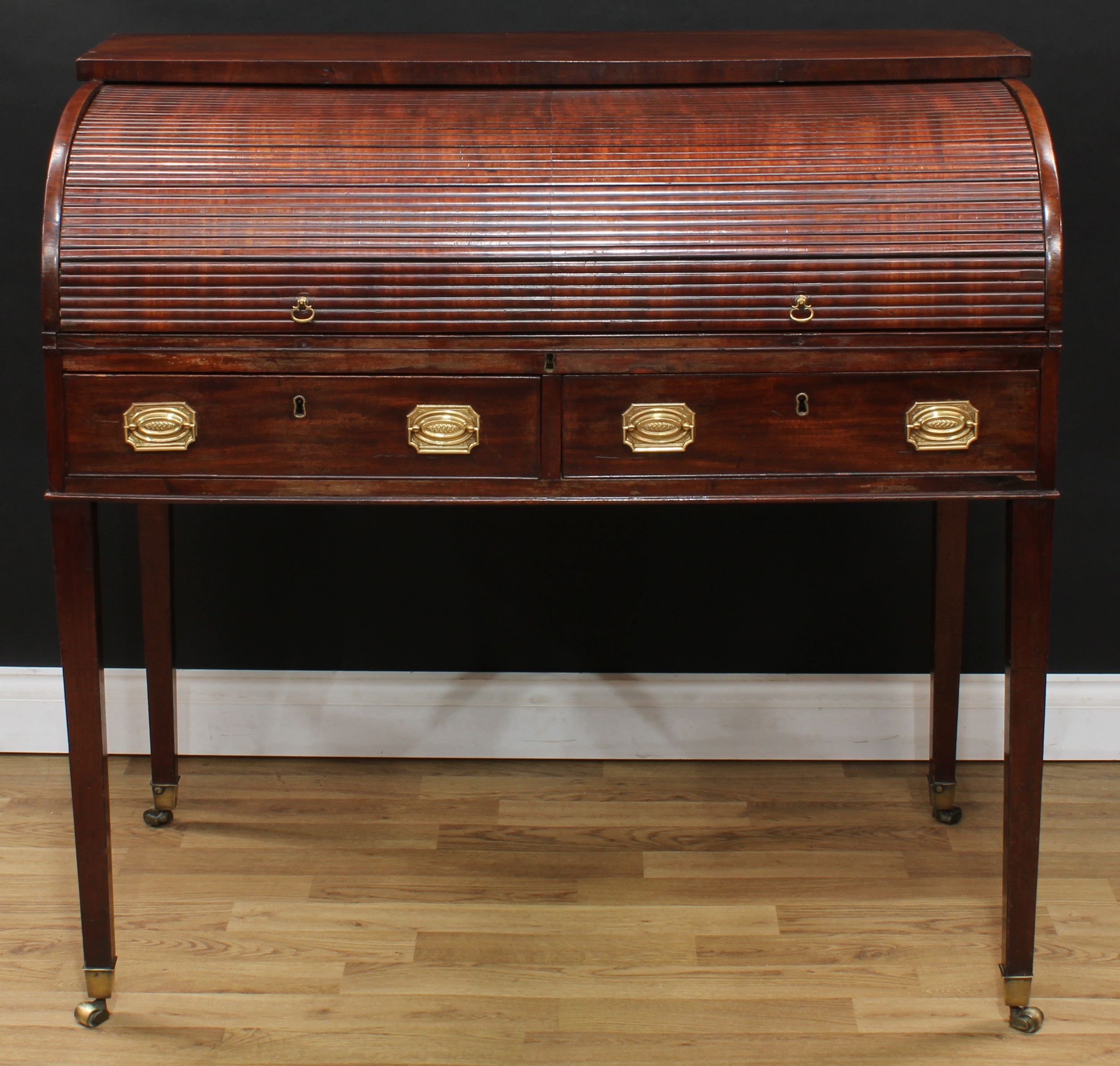 A George III mahogany tambour-fronted writing desk, oversailing top above a retractable front - Image 5 of 9