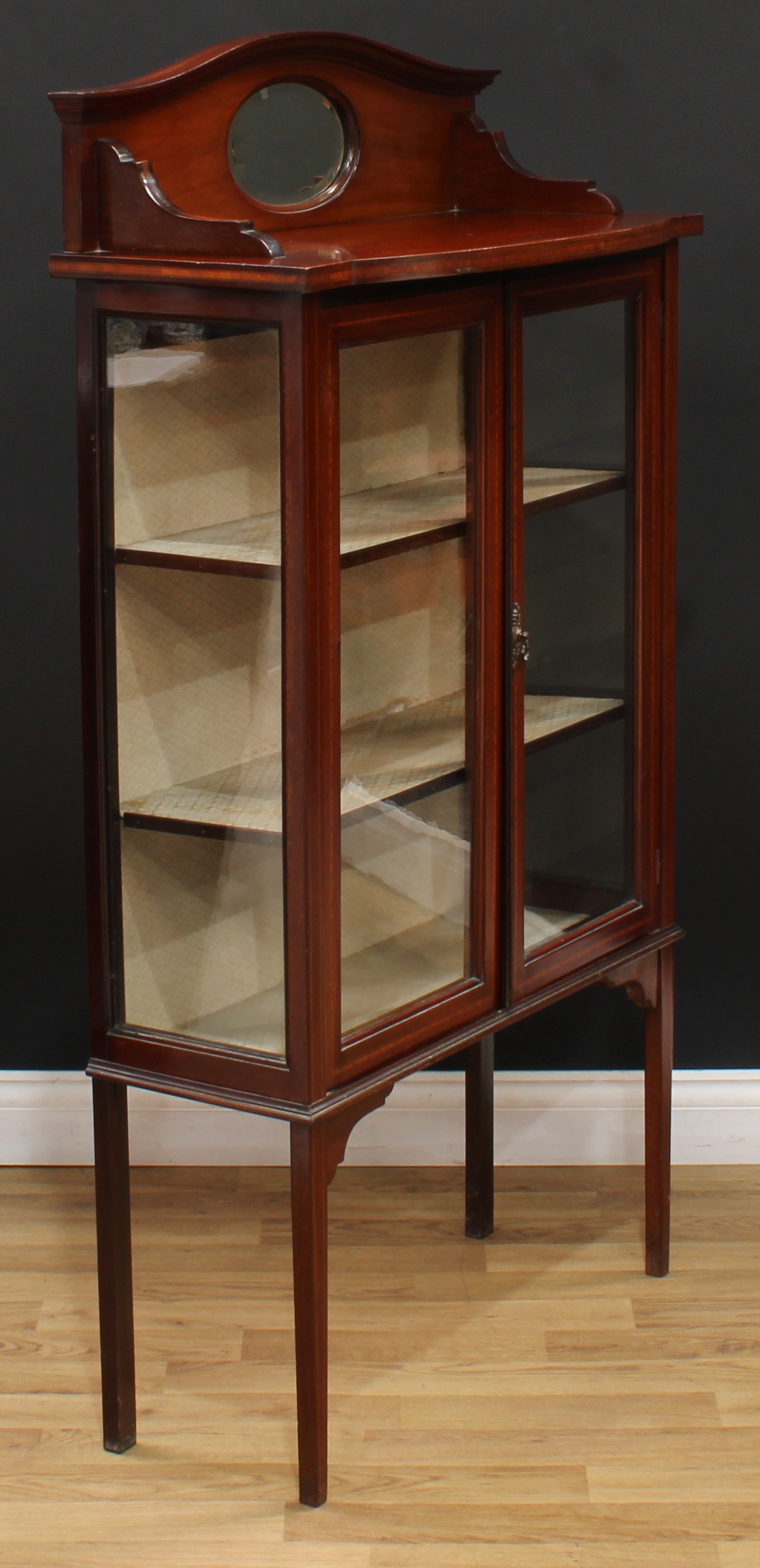 An Edwardian mahogany display cabinet, serpentine arched cresting with bevelled oval mirror, bow - Image 3 of 4