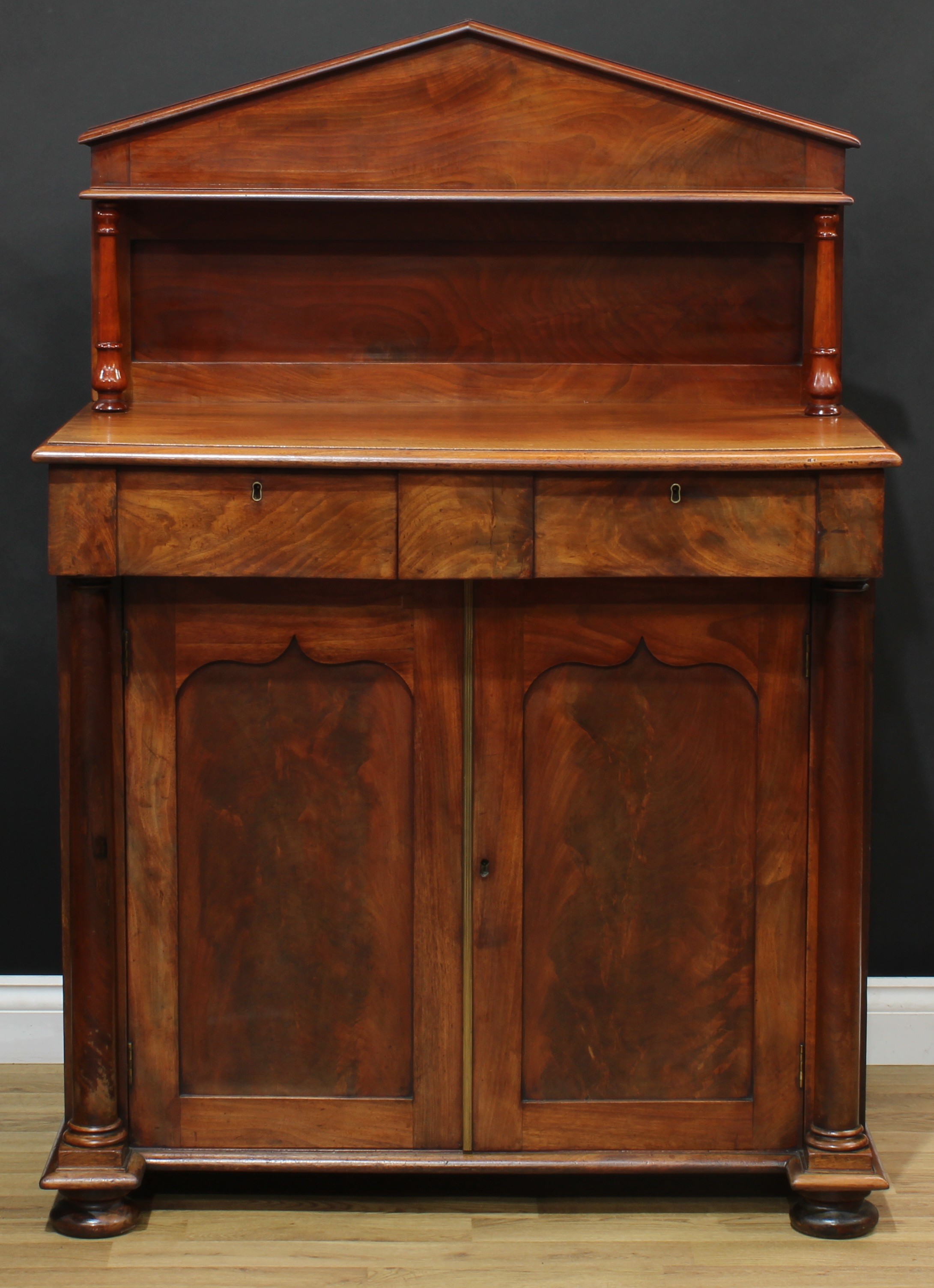 A William IV mahogany chiffonier, pointed-arch superstructure with small bookcase shelf, turned - Image 2 of 7