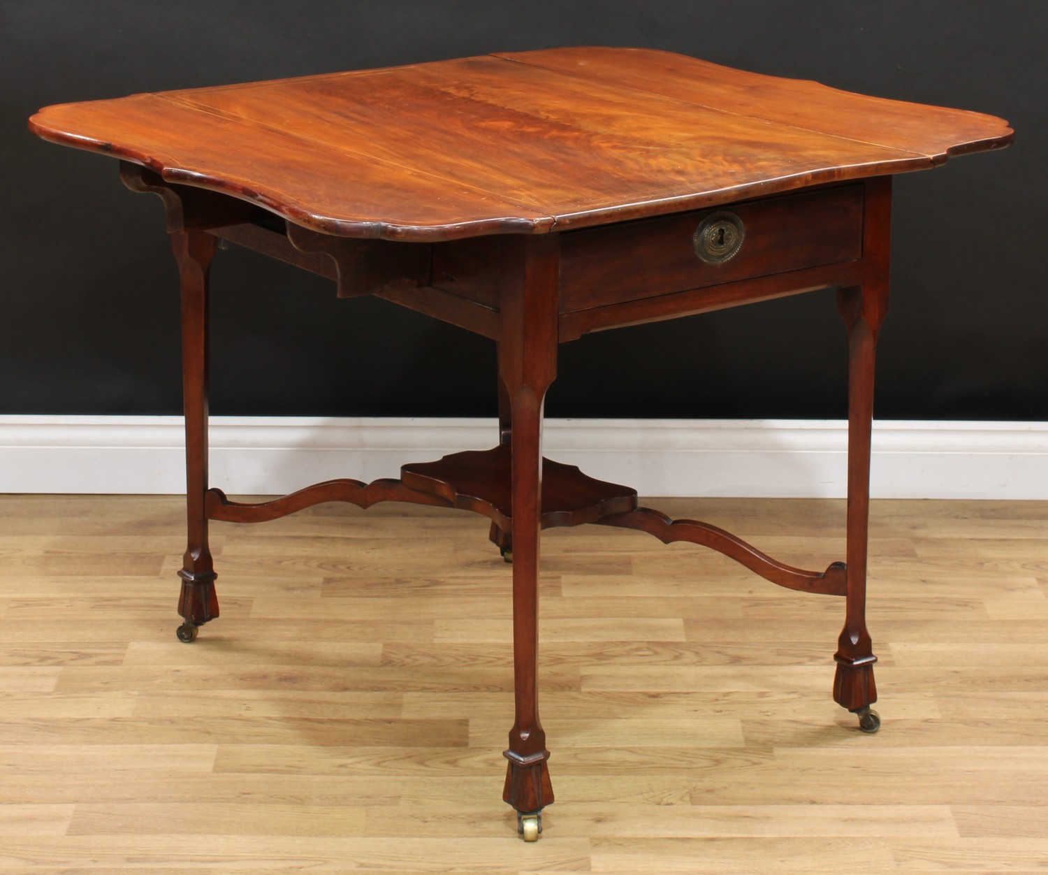 A 19th century mahogany Pembroke table, rectangular top with shaped fall leaves outlined with - Image 2 of 5