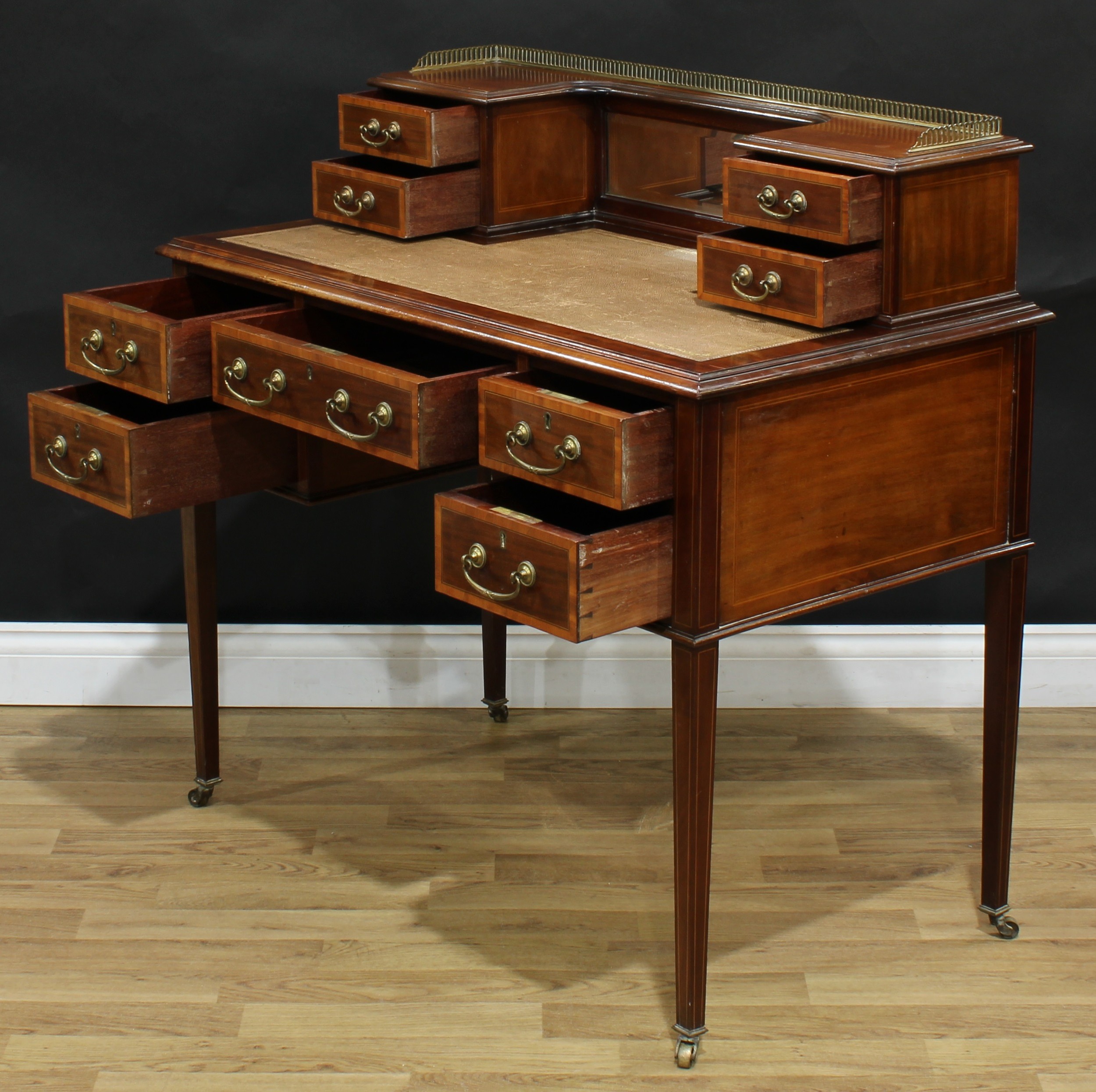 An Edwardian mahogany writing table, of bonheur du jour proportions, the inverted break-centre - Image 5 of 6