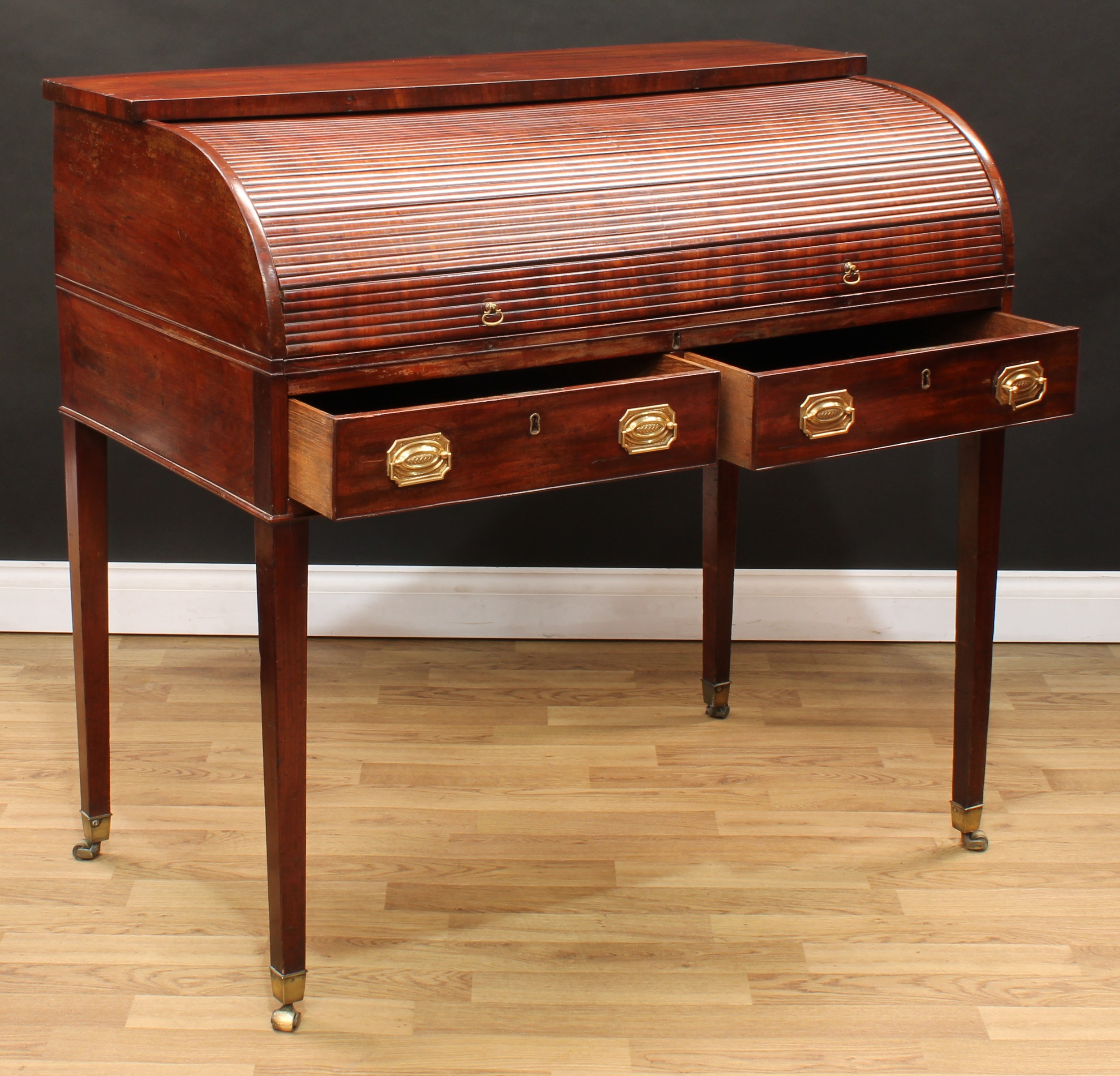 A George III mahogany tambour-fronted writing desk, oversailing top above a retractable front - Image 7 of 9
