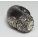 A 19th century Scottish silver mounted cattle horn snuff mull, hinged cover chased with thistles and