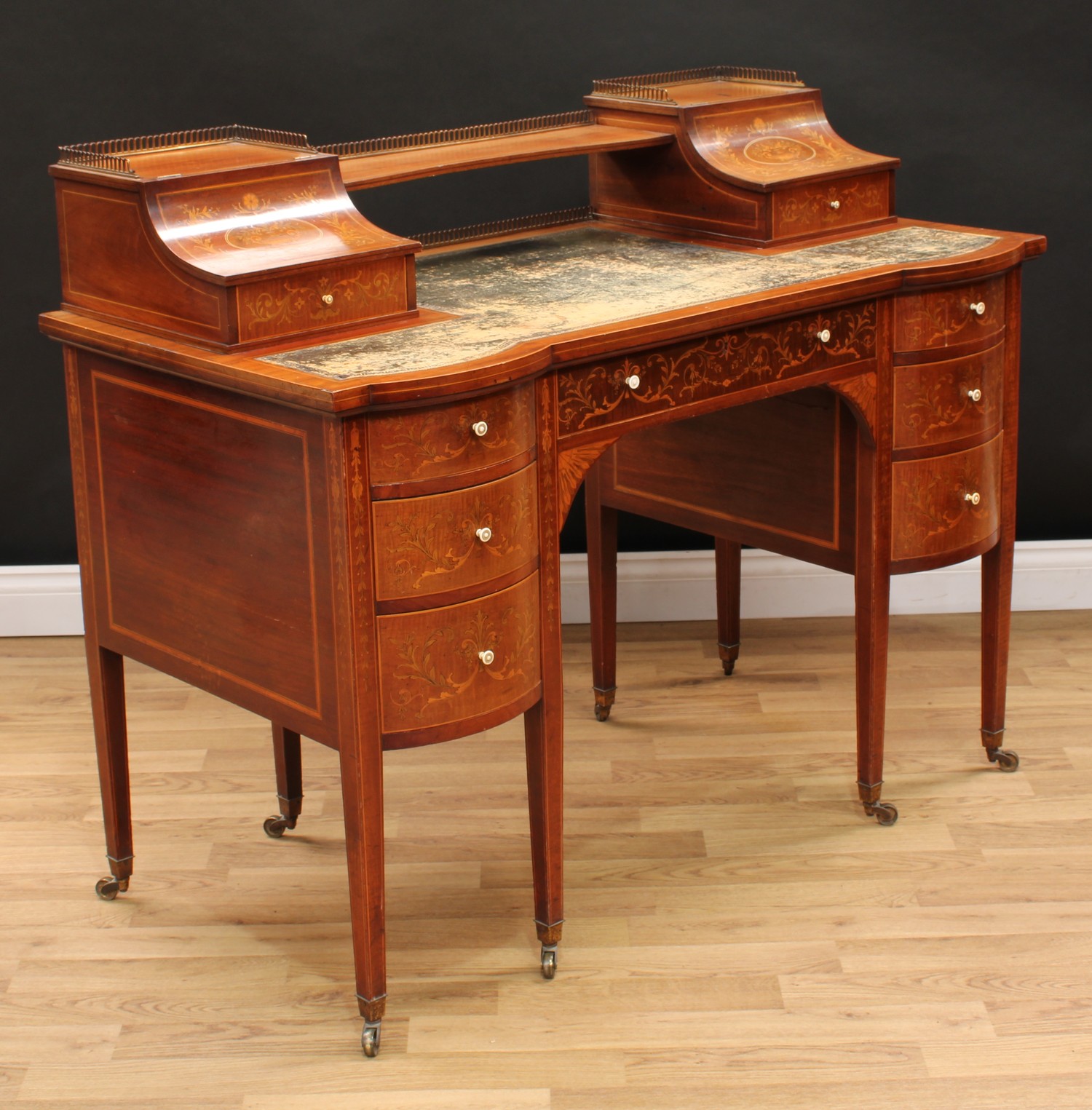 A late Victorian Sheraton Revival mahogany and marquetry writing desk, shaped superstructure with - Image 3 of 7