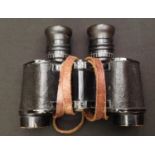 WW1 British X8 Binoculars. French made example by "Hunsicker & Alexis, Paris". Maker marked along