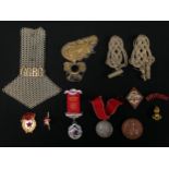 A selection of mixed World Militaria to include: a single WW2 Era British Indian Army Governor