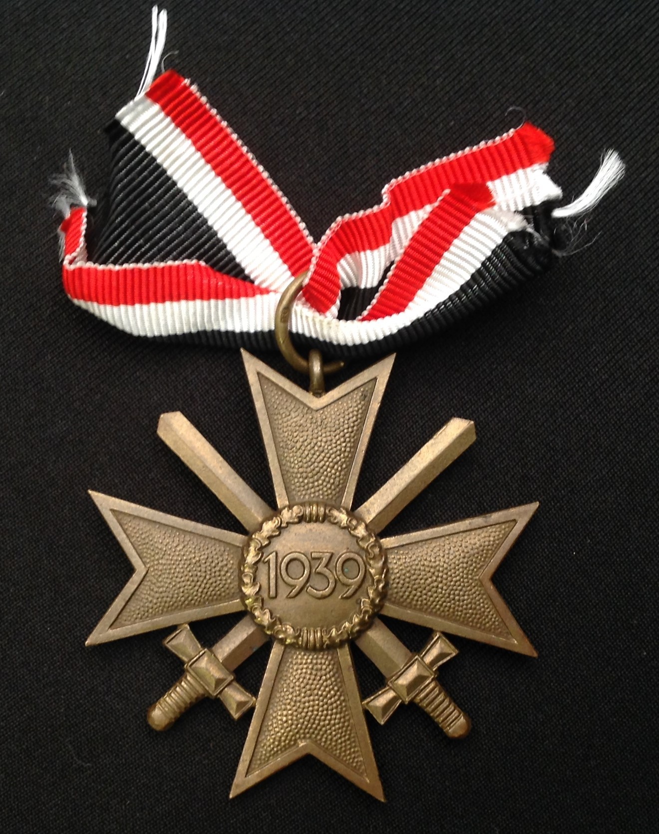 WW2 Third Reich Kriegsverdienstkreuz 2.Klasse mit Schwertern - War Merit Cross 2nd Class with - Image 2 of 3