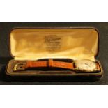 A Bravington gentleman's 9ct gold wristwatch, 1946, sub second dial, replacement leather strap, in