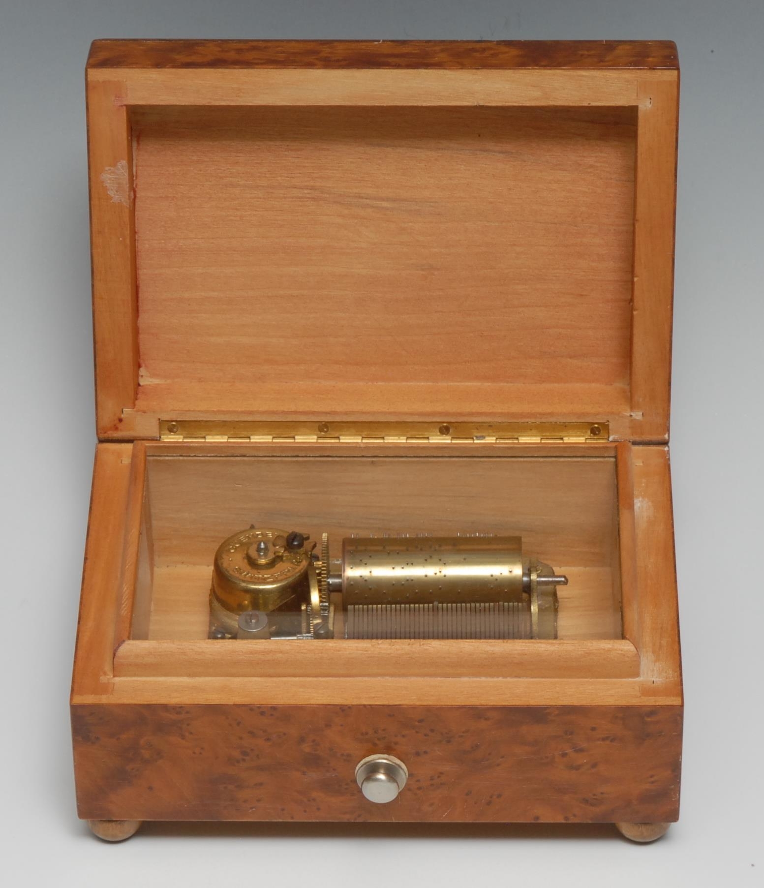 A Swiss kingwood crossbanded amboyna music box, the 4cm cylinder playing on a one piece comb, the - Image 2 of 2