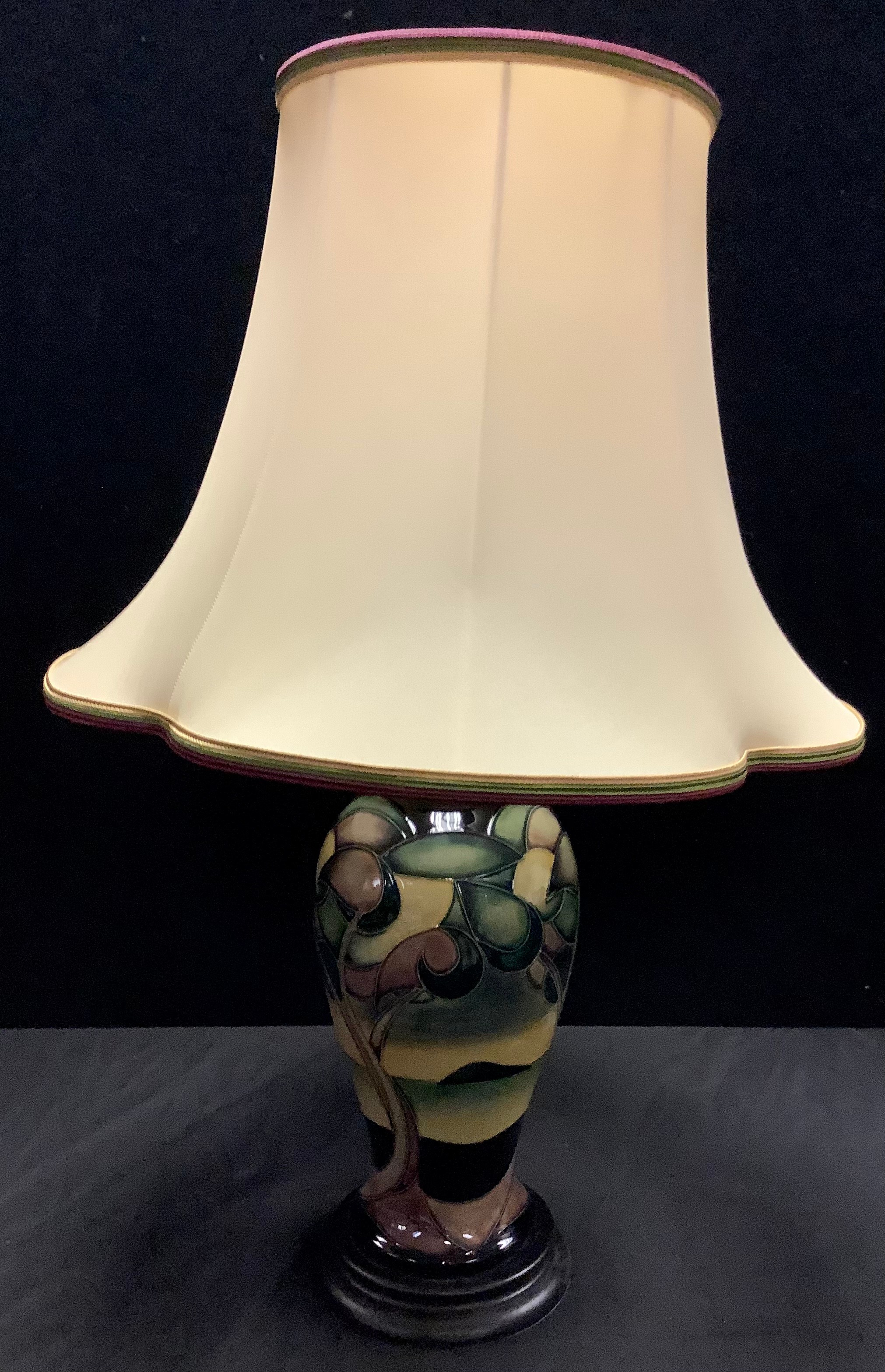 A Moorcroft Western Isles pattern inverted baluster table lamp, wooden base, shade, 62cm overall