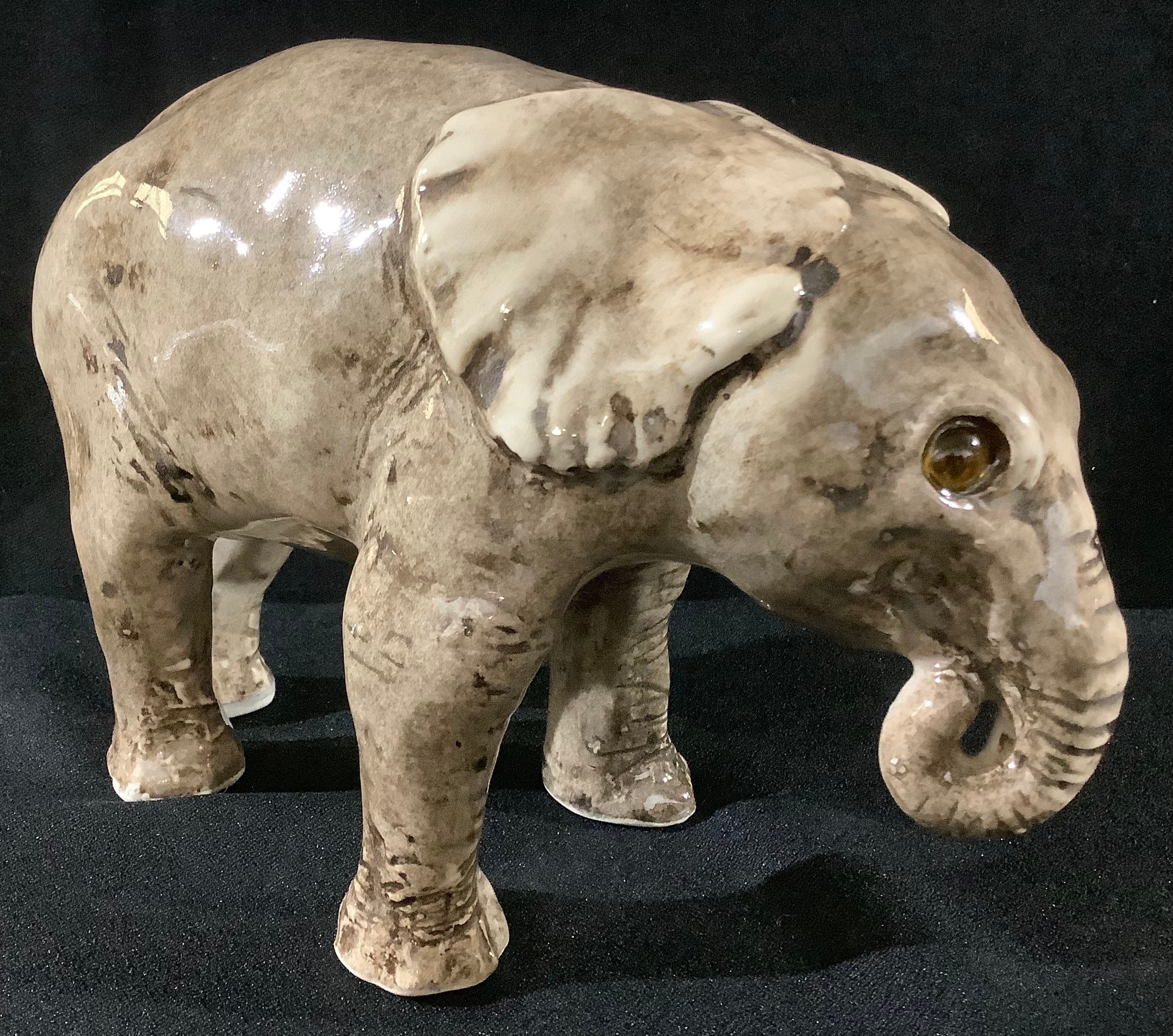 An unusual model of a Winstanley elephant, 20cm long, 15cm high, size 3, painted marks