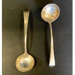 A pair of George IV silver sauce ladles, London 1826, 96.7g (2)