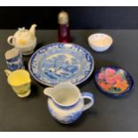 Ceramics - a modern Moorcroft Tigris pattern pin dish; Modern Belleek bachelors tea for one set;