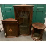 A Reproduction Victorian style small mahogany wall mounted corner cupboard; a corner cabinet, glazed