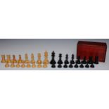 A boxwood and ebony Staunton pattern weighted chess set, the Kings 9.5cm high