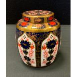 A Royal Crown Derby 1128 pattern ginger jar and cover, 11.5cm high, printed mark (first)