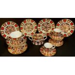 Royal Crown Derby 1128 coffee cans and saucers; 1128 cups and saucers; side plates and sucrier (10)