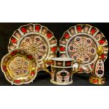 Royal Crown Derby 1128 scallop edge plates; a 1128 solid gold band trinket and candle snuffer; a
