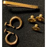A set of three 18ct gold collar studs, 2.26g; a pair of 9ct rose gold screw fasten earrings, a 9ct