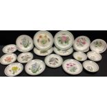 A Portmeirion Botanic garden pattern part service, comprising five dinner plates, fruit bowl, four