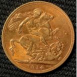 A George V full gold sovereign, 1914