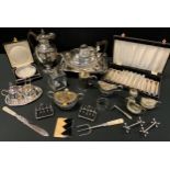 Silver Plate - a pair of victorian miniature toast racks; teapot; 3 piece cruet set; Art Deco