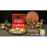 Silver plate & Metalware - a Viners of Sheffield Kings pattern part canteen; teaset; six highland