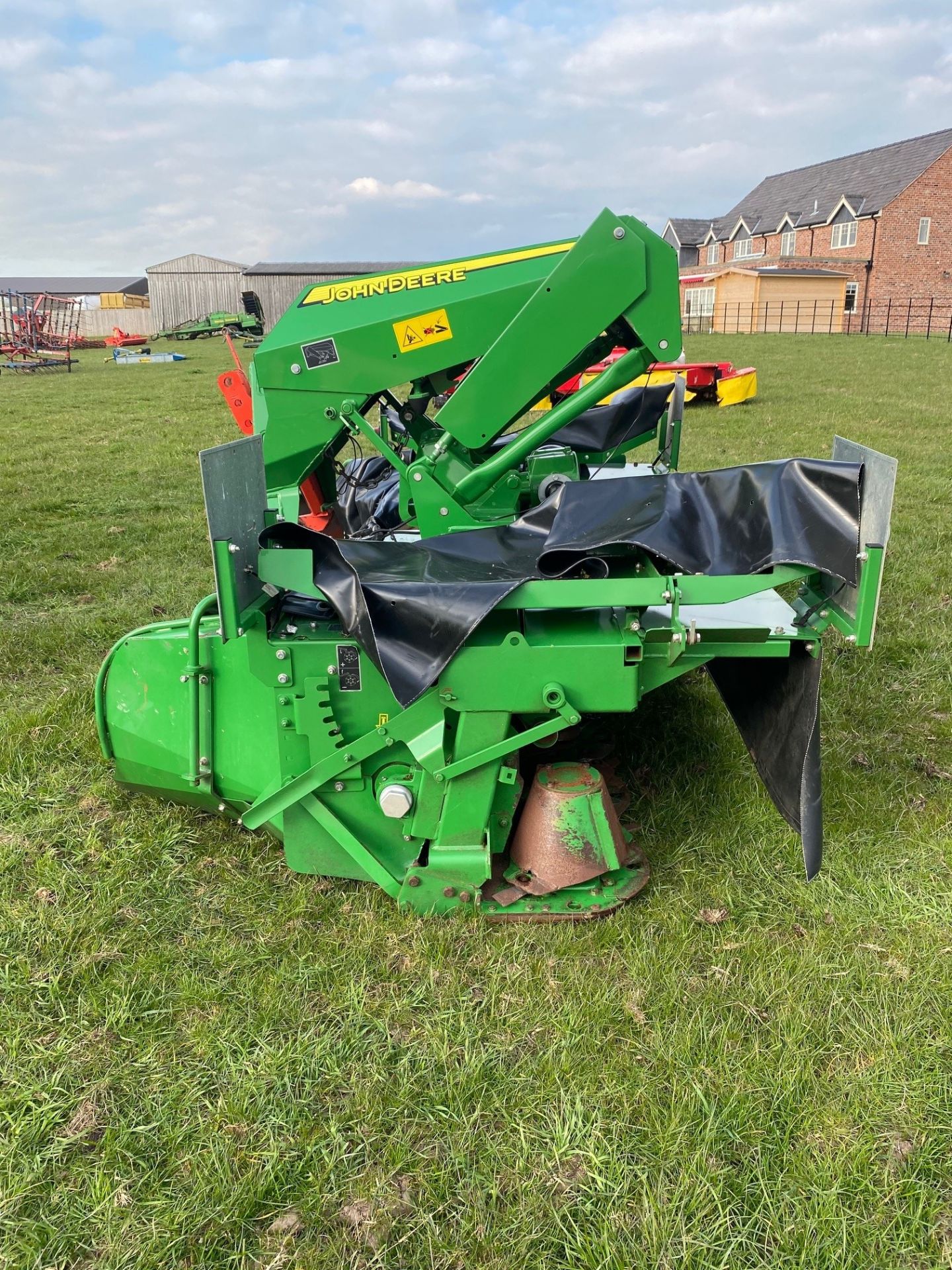 2016 JD131 Front Mower