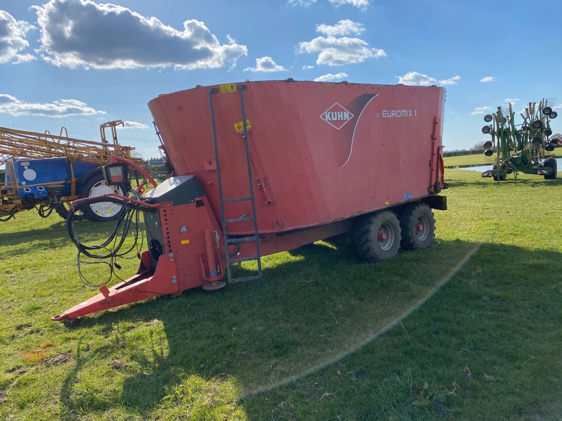 2008 Kuhn 18 cube Diet Feeder, Twin Auger - Image 2 of 6