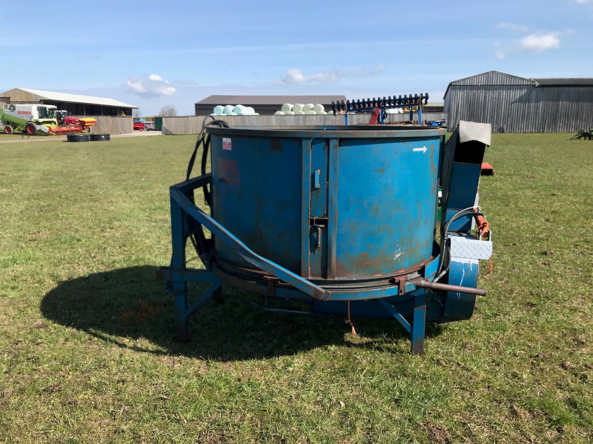 GHL round bale straw chopper