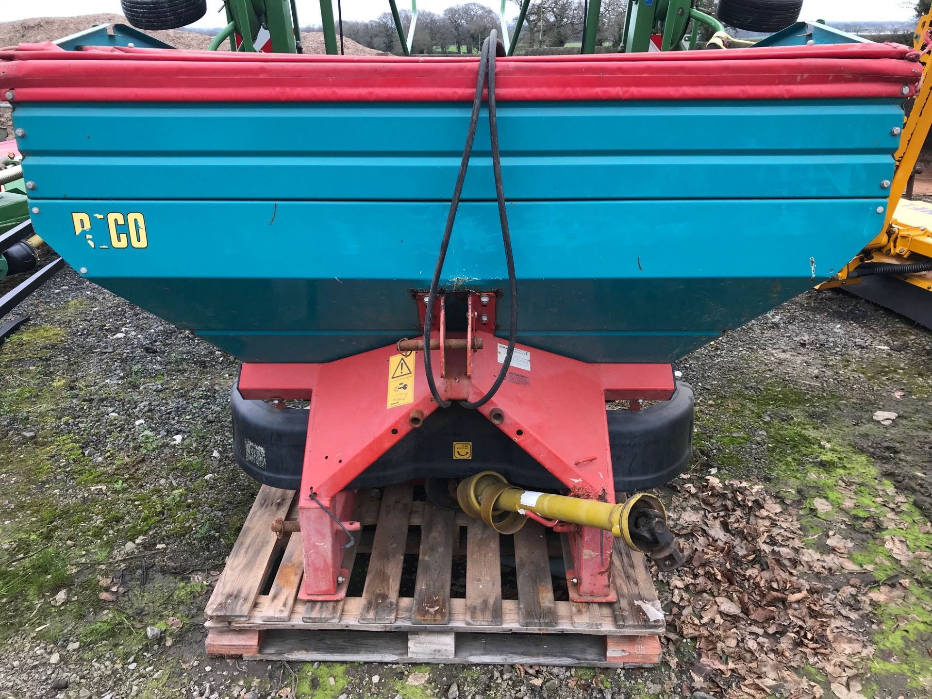 2008 Reco Sulky DRC Fertiliser Spreader