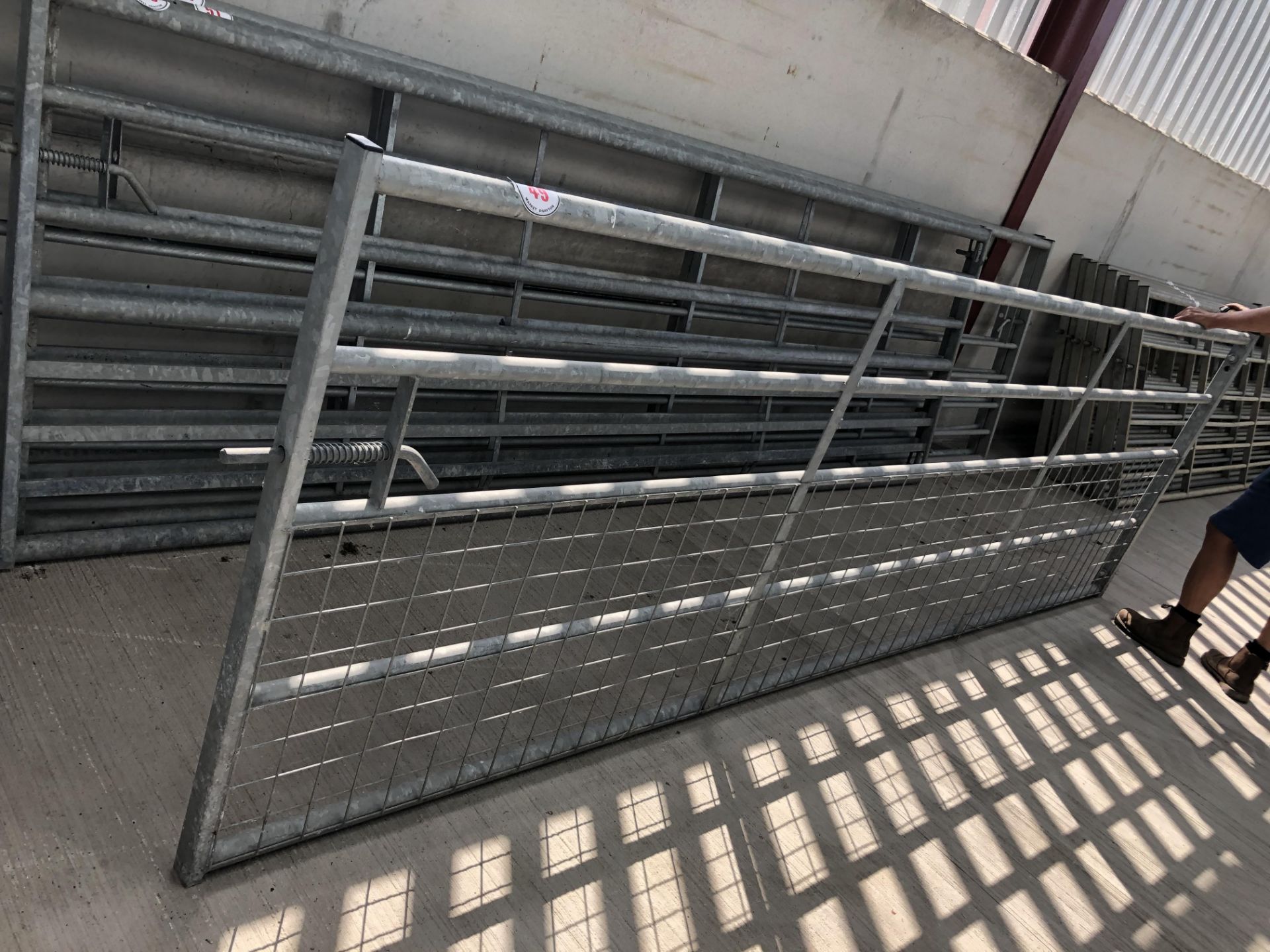 Agriculturial 12ft Mesh Gate