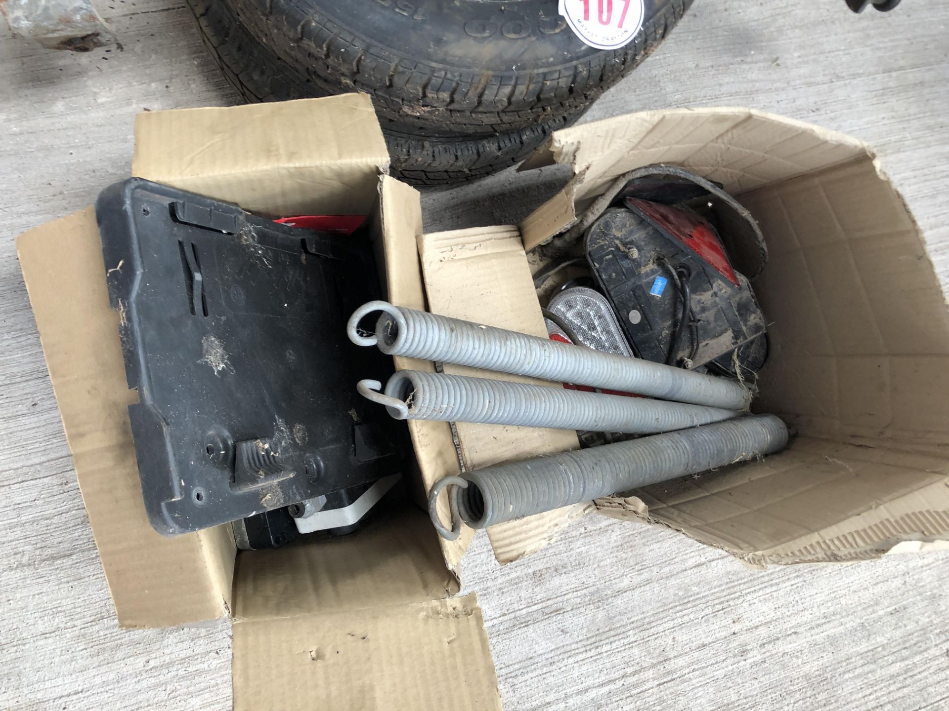 Qty of Trailer Spares - Image 4 of 5