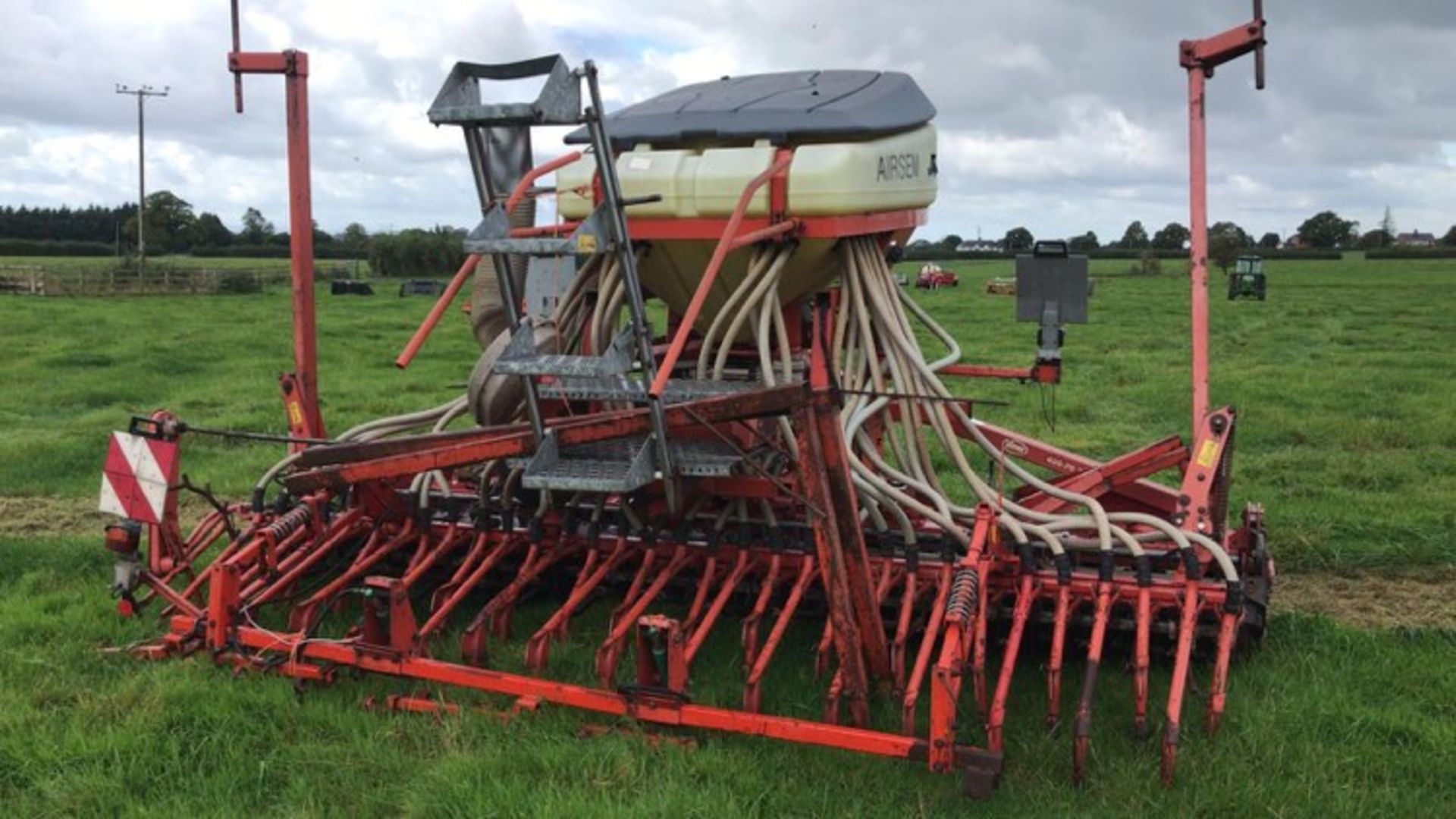 4m Combination Drill 1999, Vicon Power Harrow- working order. Rau Drill-spares or repairs as - Image 3 of 3