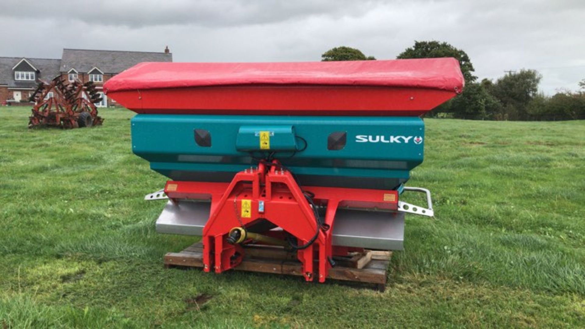 2013 Sulky X36 WeigherTwin Disc Fert Spreader, 2400 Litre