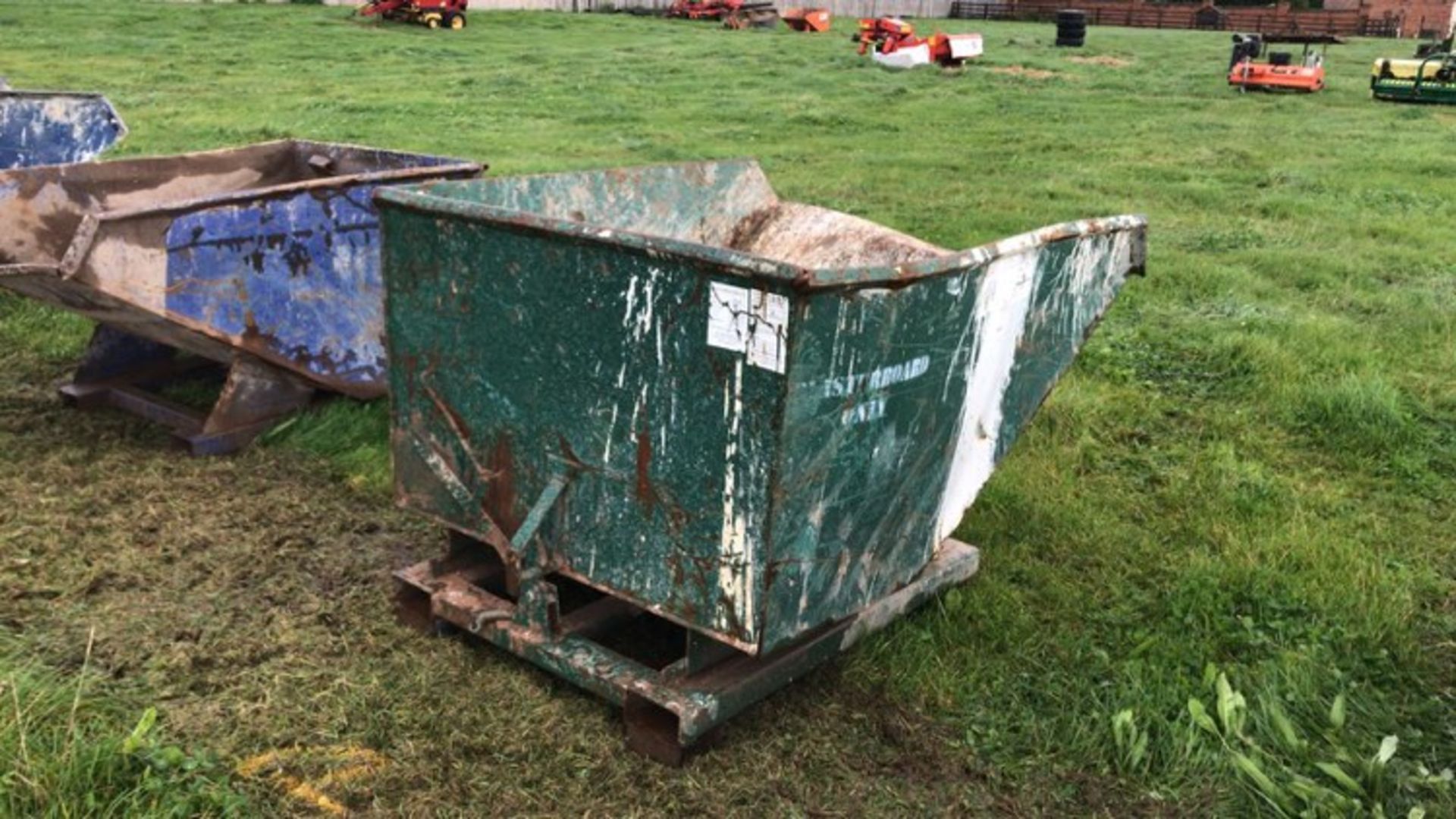 Tipping Skip no vat