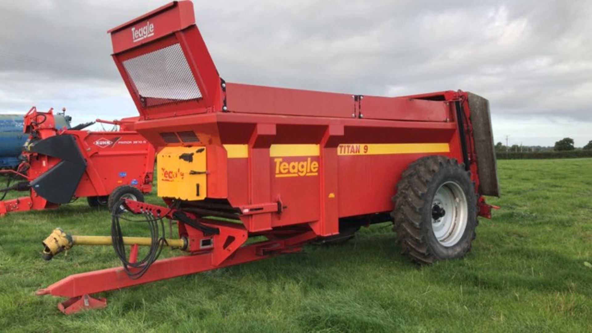 Teagle Titan 9 Rear Discharge Spreader