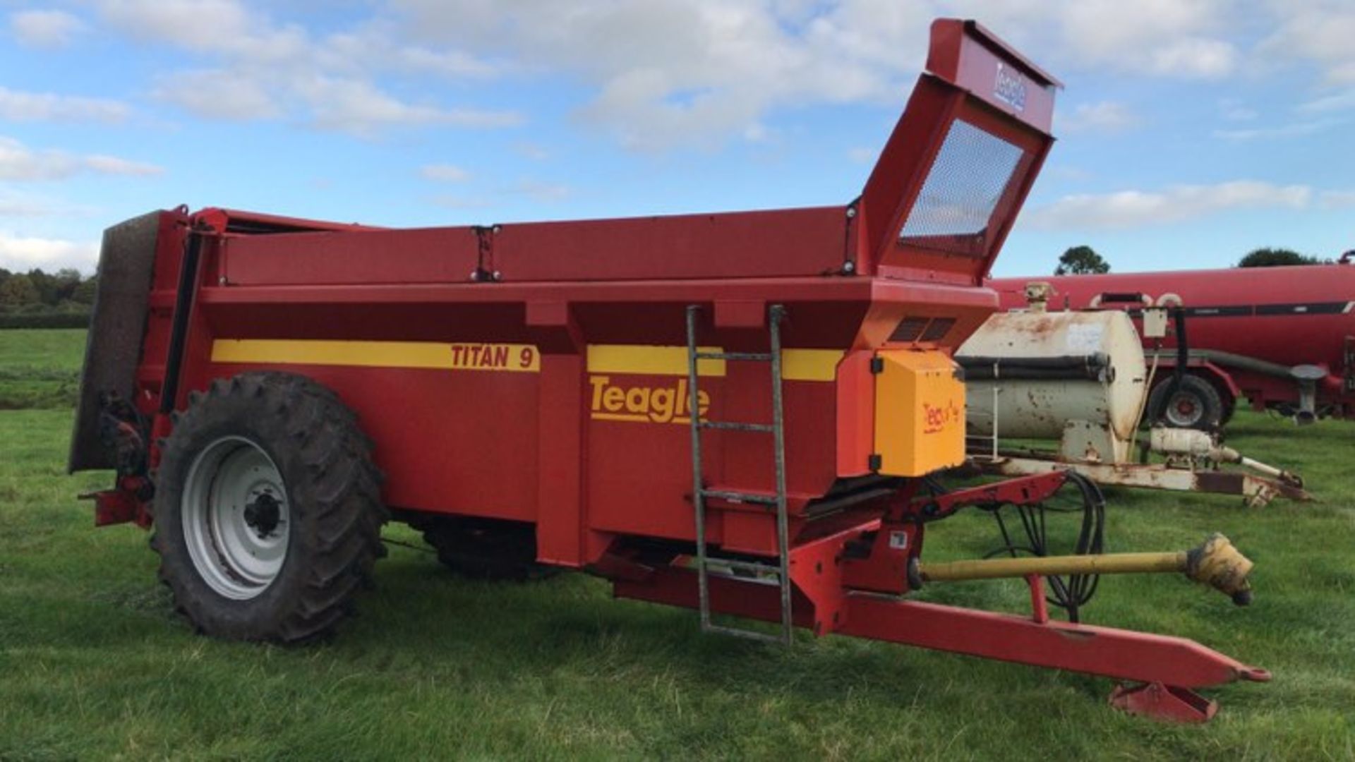 Teagle Titan 9 Rear Discharge Spreader - Image 2 of 3