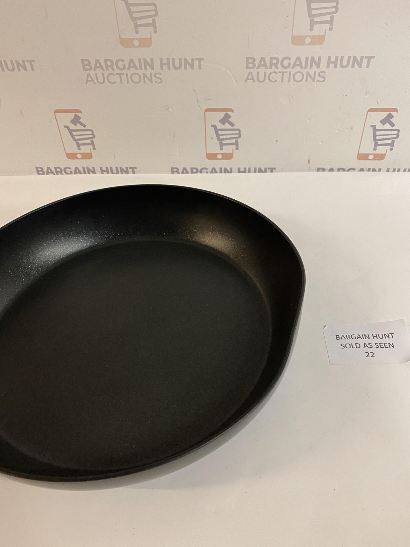 Non-Stick Large Frying Pan (slightly warped, see image) - Image 2 of 2