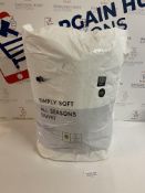 Simply Soft All Seasons 13.5 Tog Duvet, Double RRP £42.50