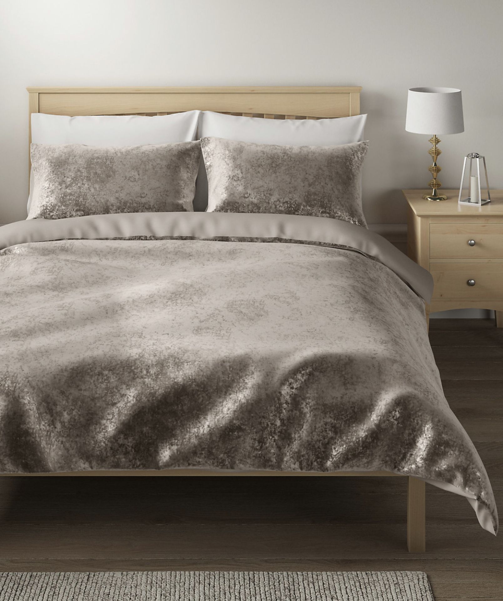 Luxury Velvet Textured Bedding Set, Super King RRP £69