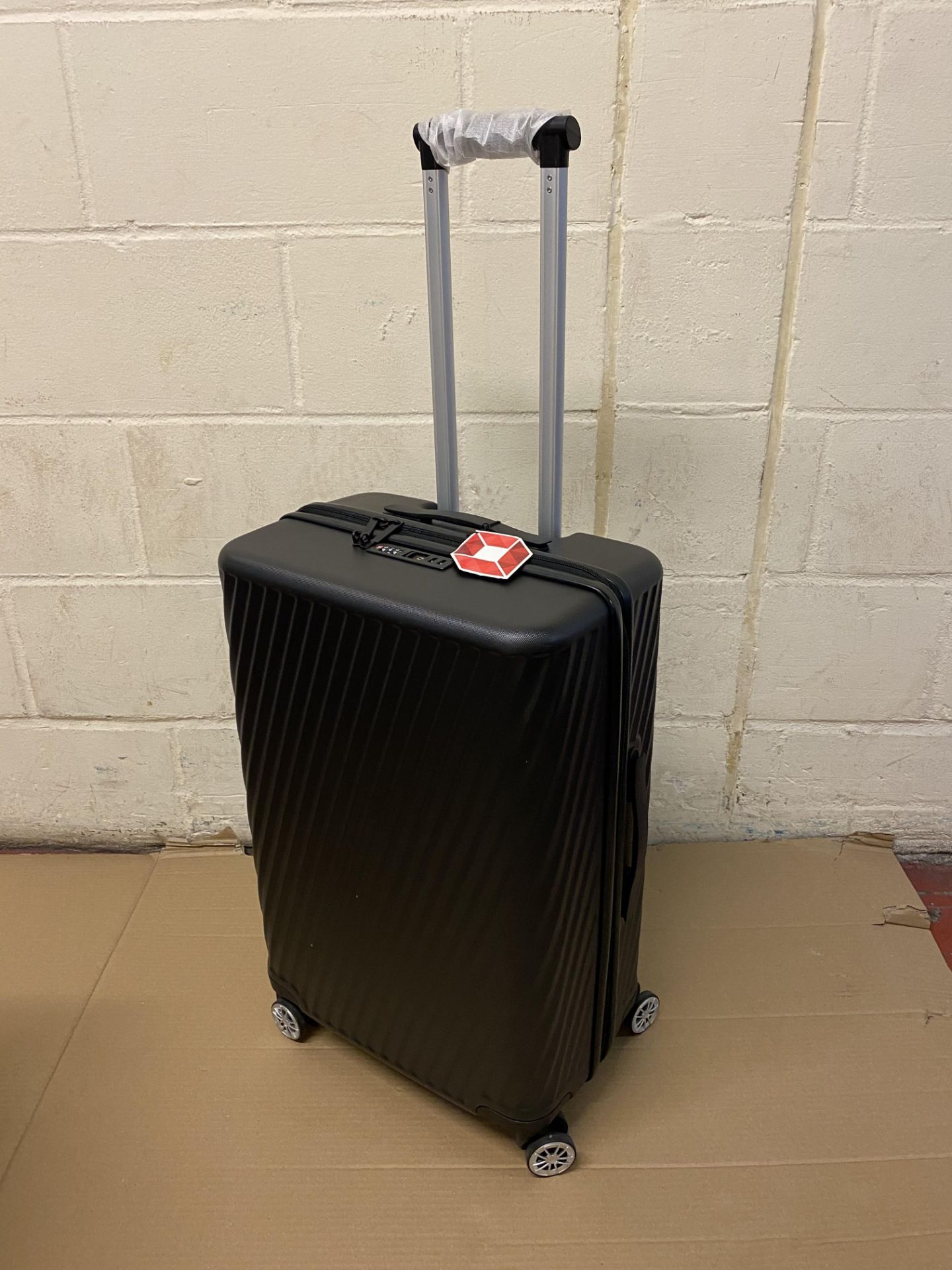 Hard Shell 8 Wheel Medium Suitcase RRP £99