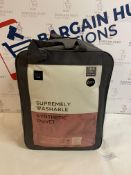 Supremely Washable Synthetic 10.5 Tog Duvet, Super King RRP £47.50