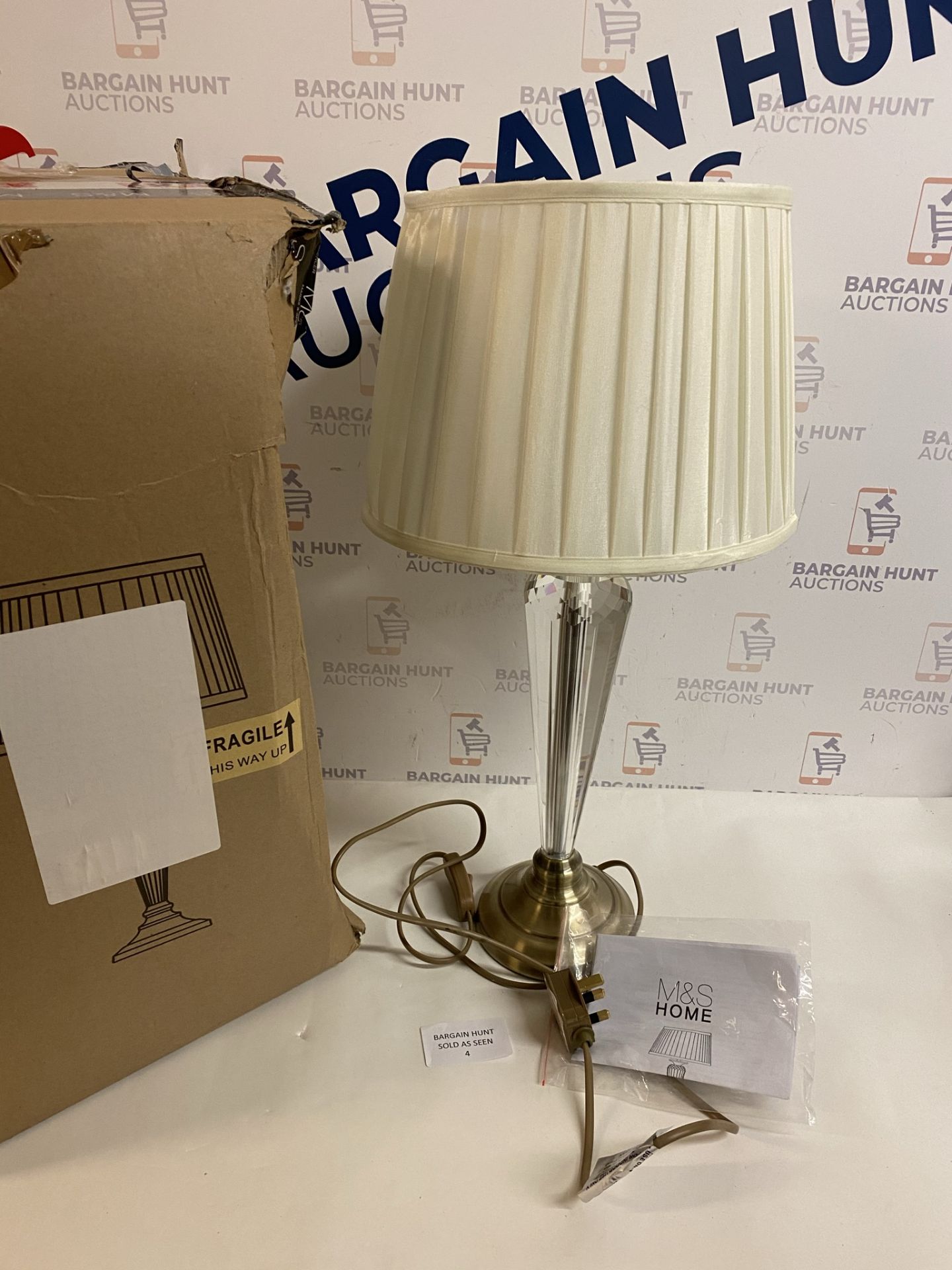 Classic Luxury Table Lamp, Large RRP £109 - Image 2 of 2