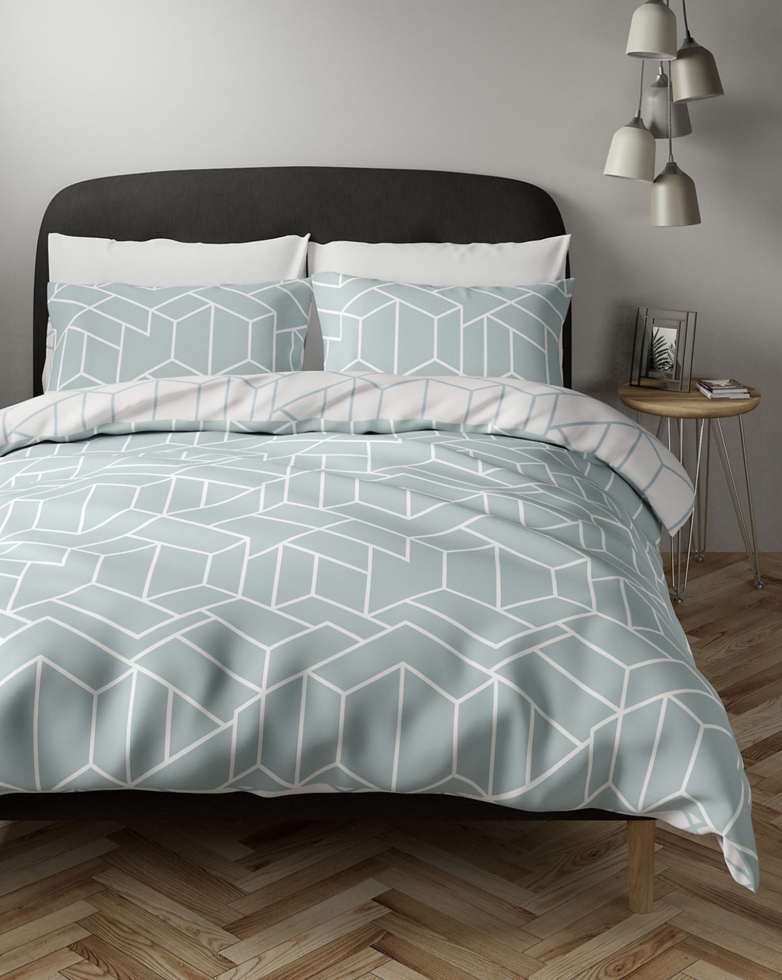 Easycare Reversible Cotton Mix Geometric Bedding Set, Super King