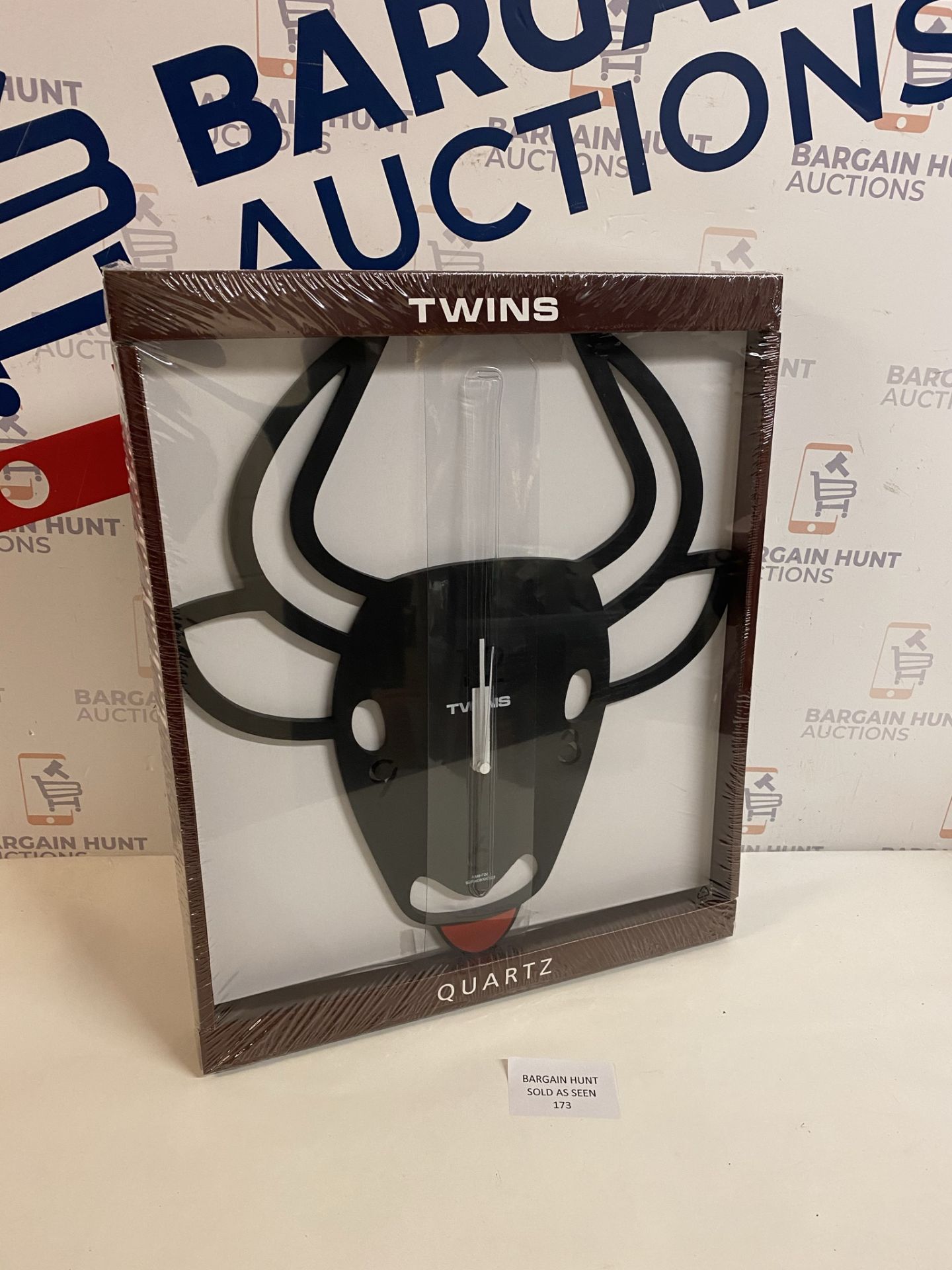 Twinz Quartz Cow Design Wall Clock