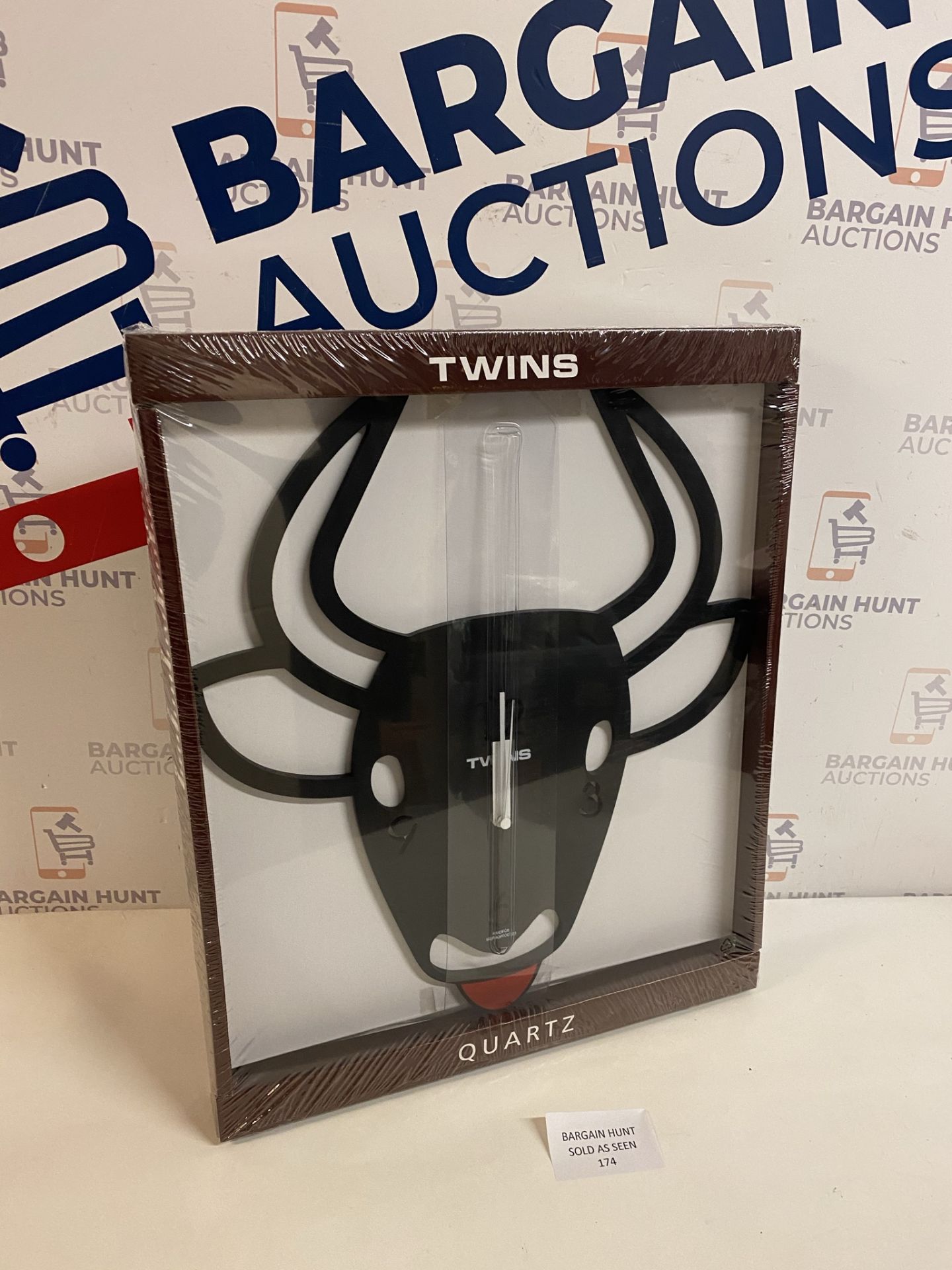 Twinz Quartz Cow Design Wall Clock