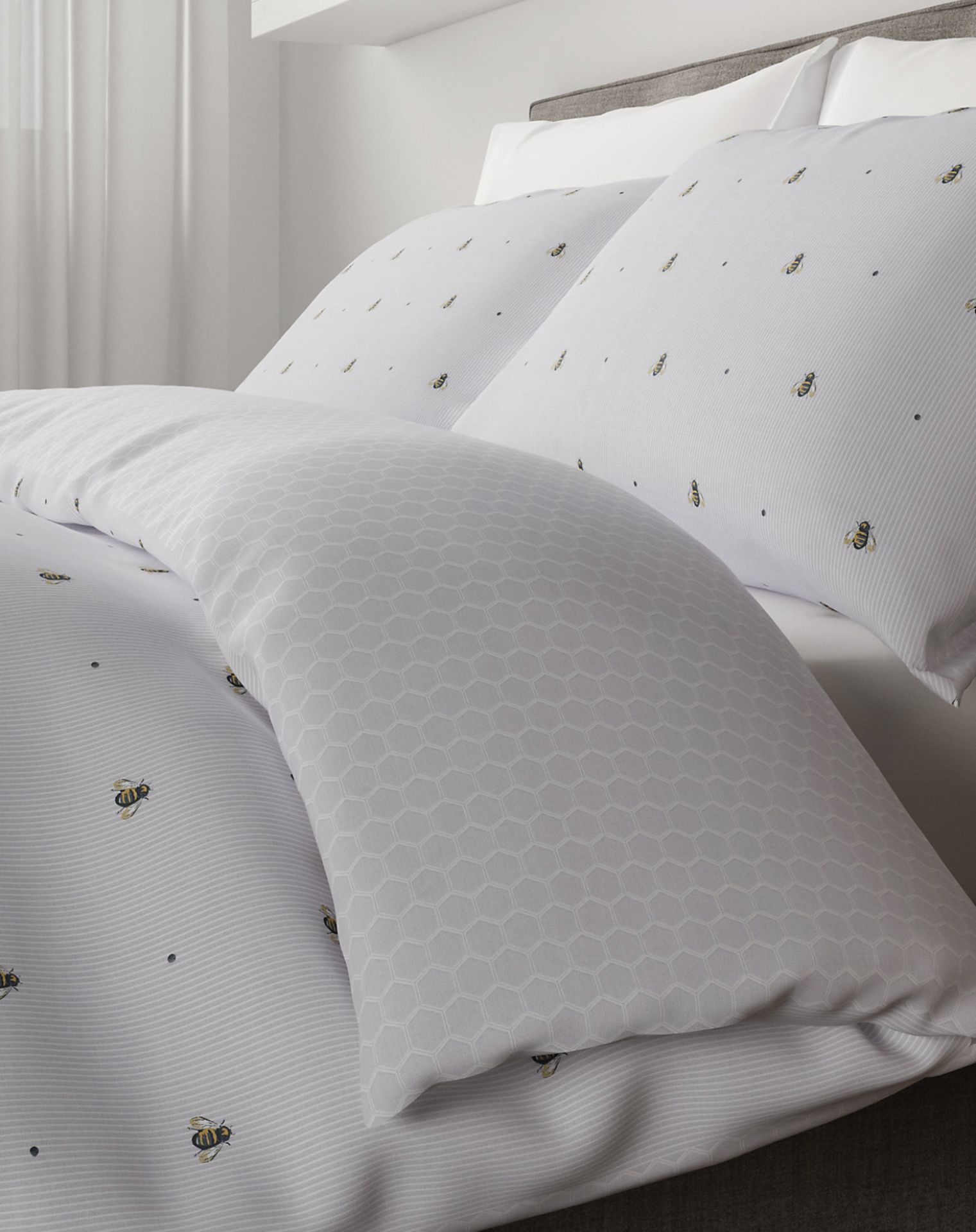 Cotton Rich Bee Bedding Set, Double