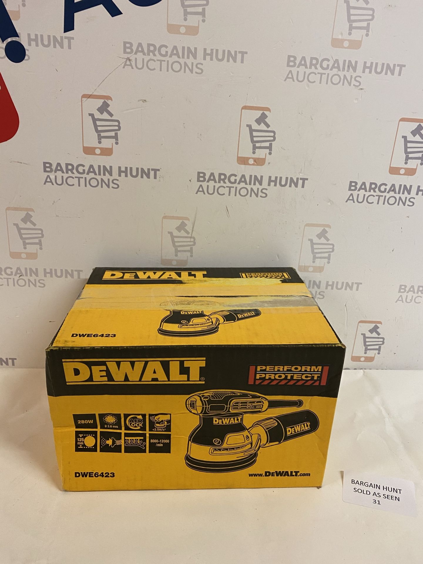 DeWalt DEWDWE6423L Random Orbital Sander 100V Industrial Plug RRP £100